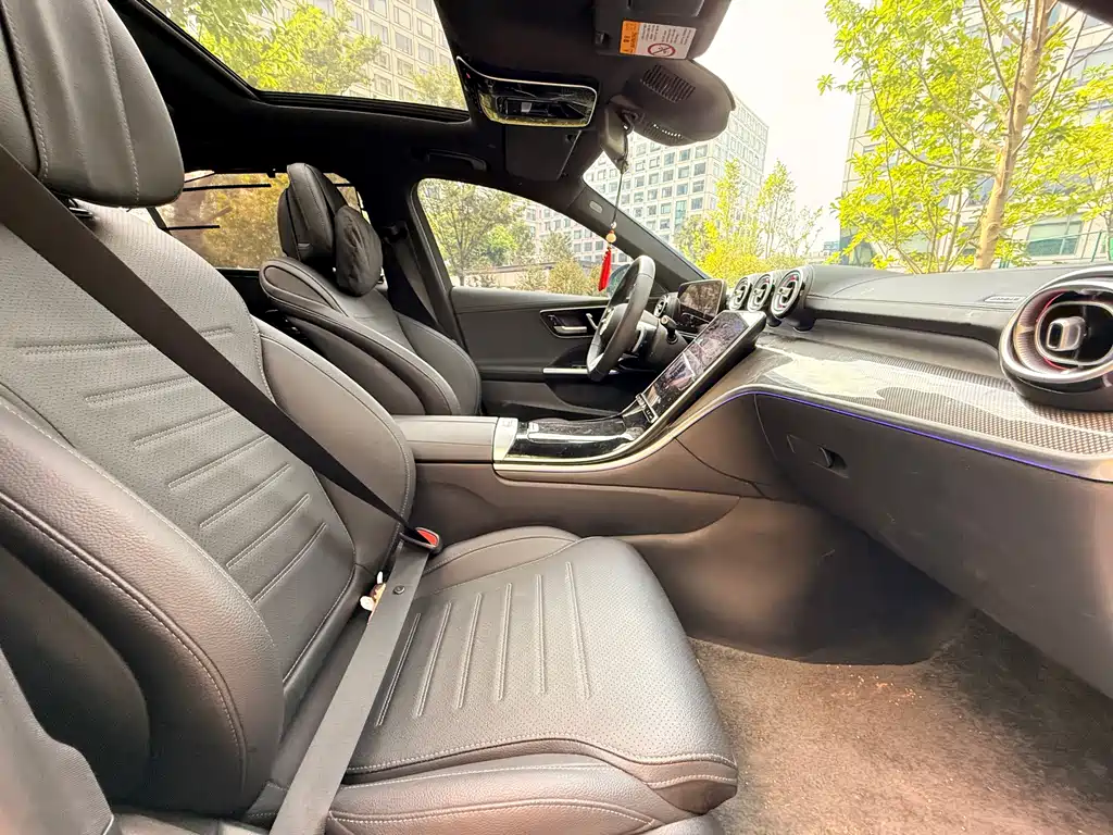 Mercedes-Benz C-Class — миниатюра 9