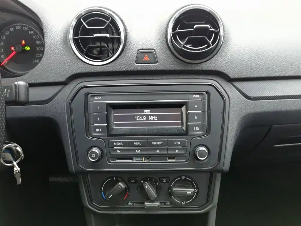Jetta VA3 — миниатюра 12