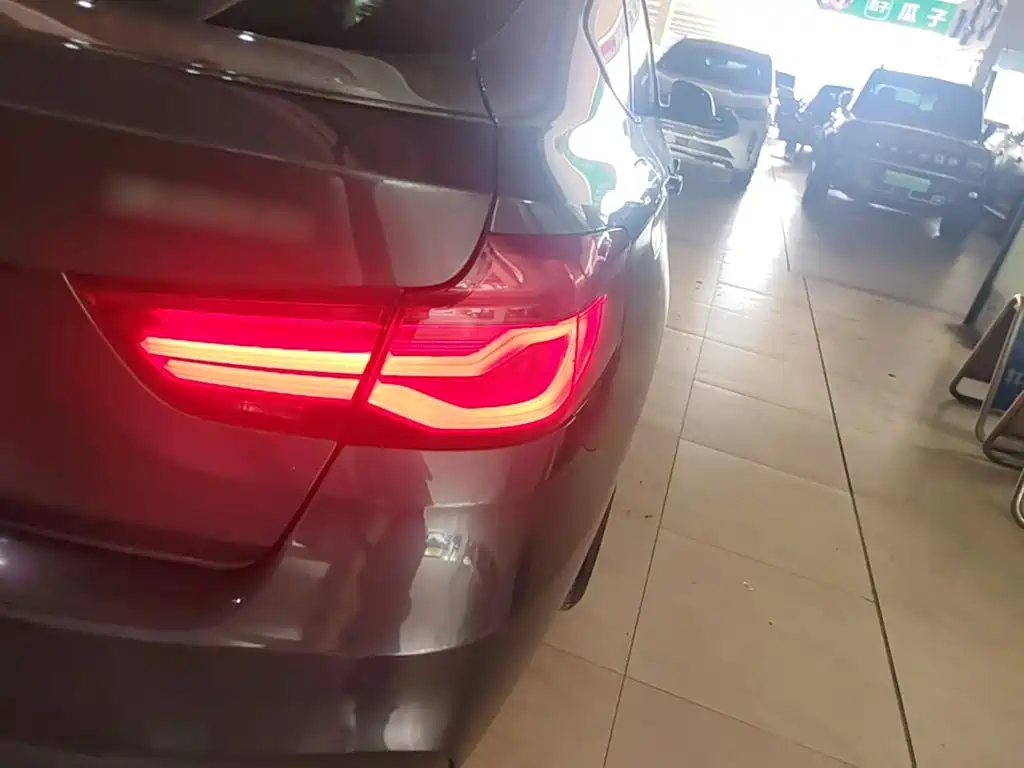 BMW 3 Series GT — миниатюра 8