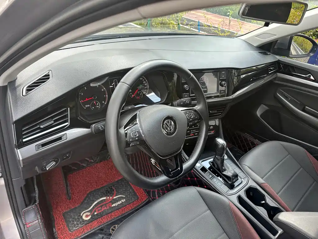 Volkswagen Bora — миниатюра 6