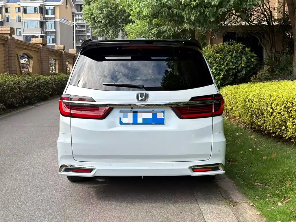 Honda Odyssey — миниатюра 4