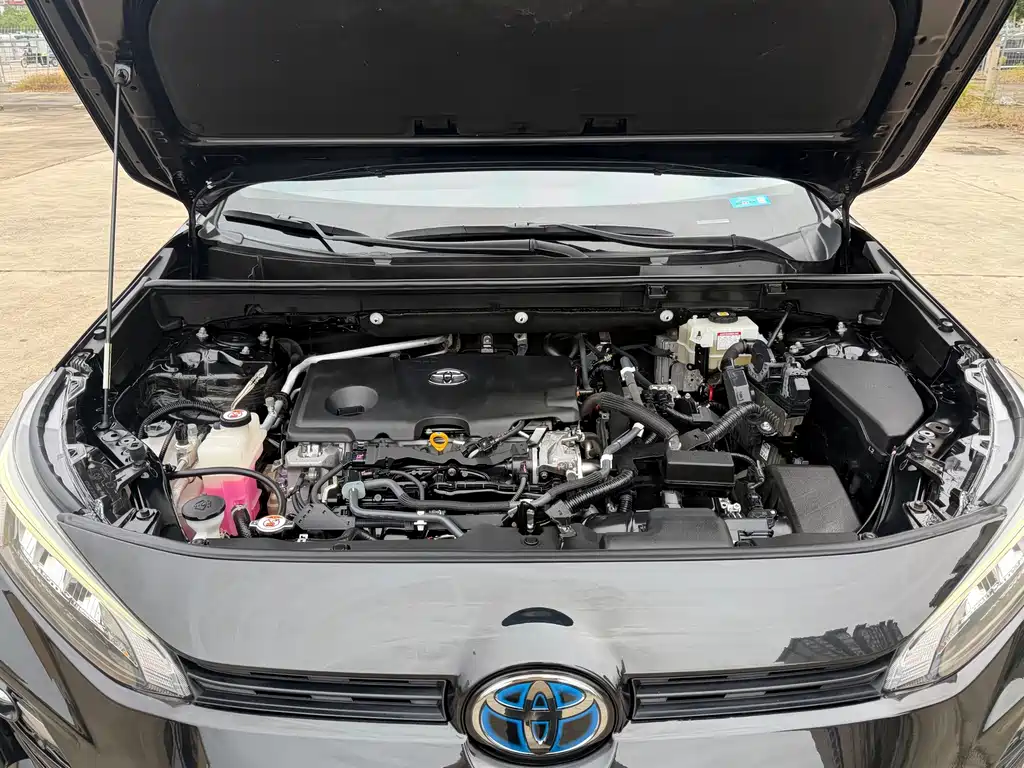 Toyota Wildlander — миниатюра 20