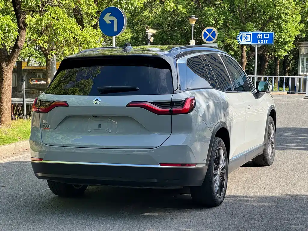 NIO ES8 — миниатюра 24
