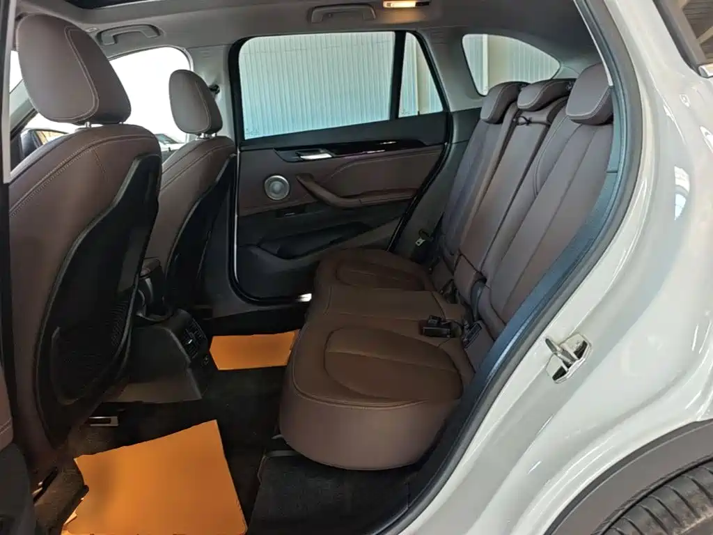 BMW X1 — миниатюра 17