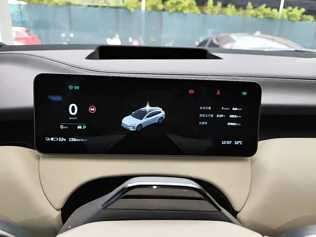 NIO ET5T — миниатюра 12