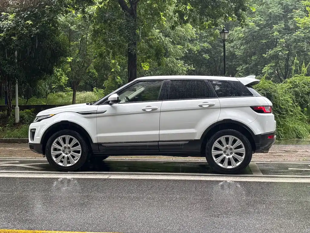 Land Rover Evoque — миниатюра 4