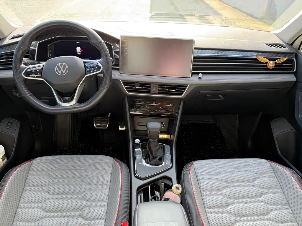 Volkswagen Tiguan L — миниатюра 8