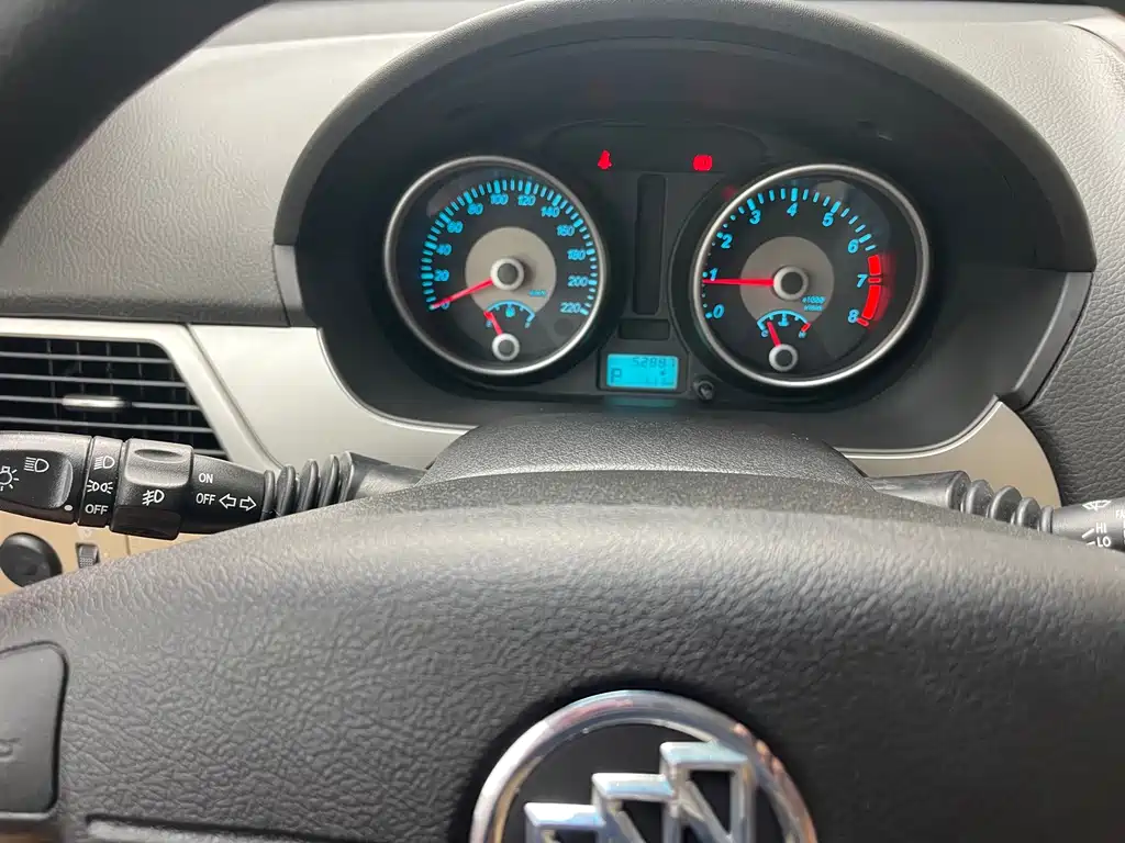 Buick Excelle — миниатюра 15