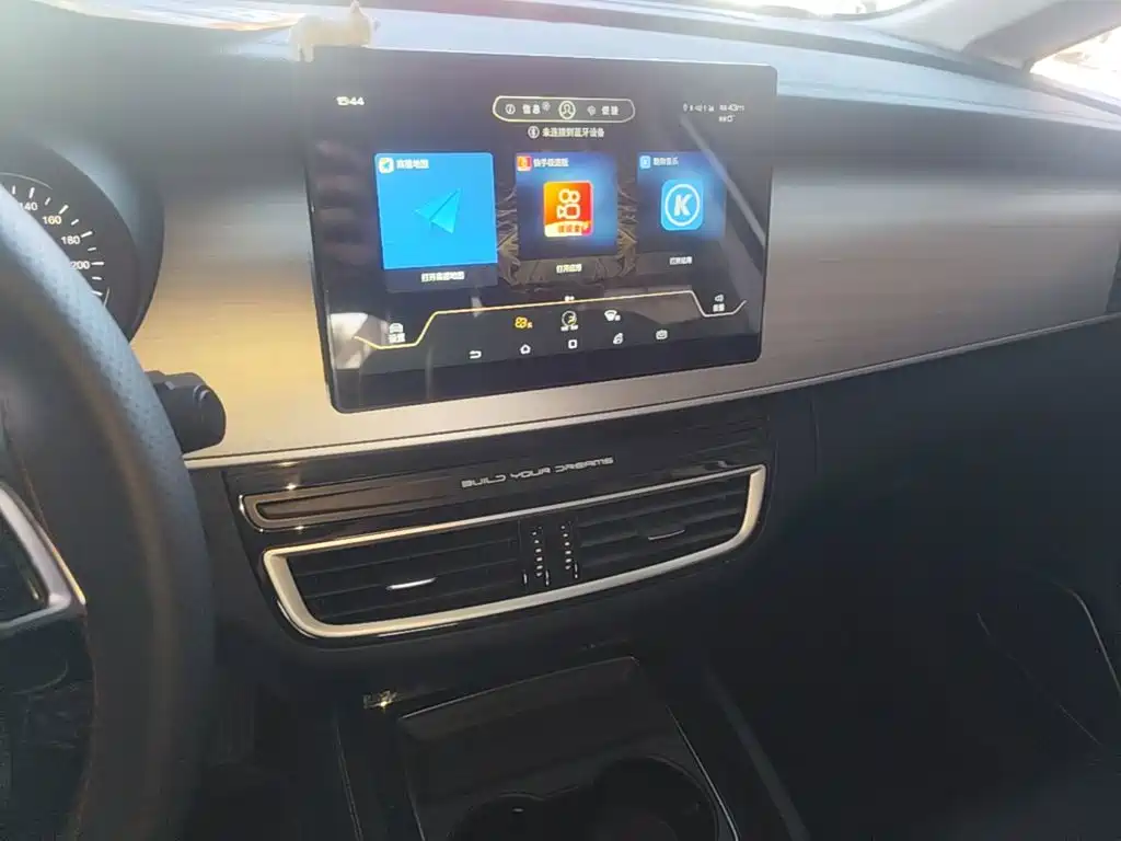 BYD MAX — миниатюра 13