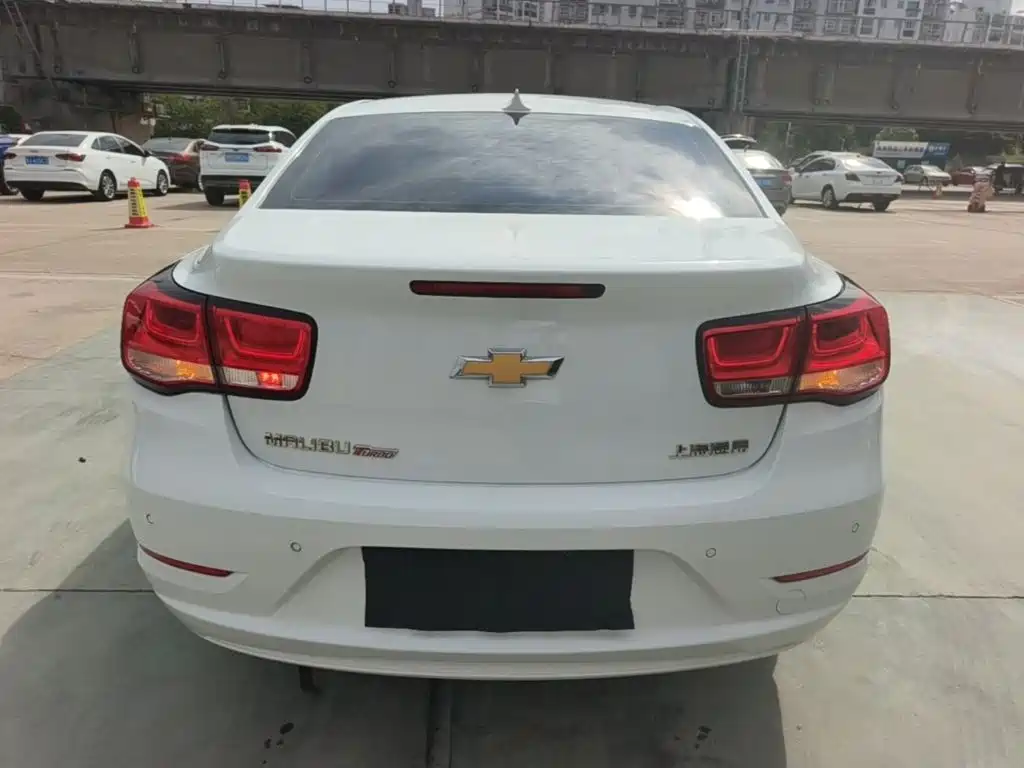 Chevrolet Malibu — миниатюра 6