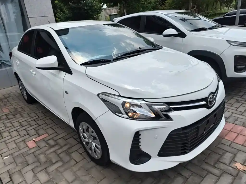 Toyota Vios — миниатюра 4
