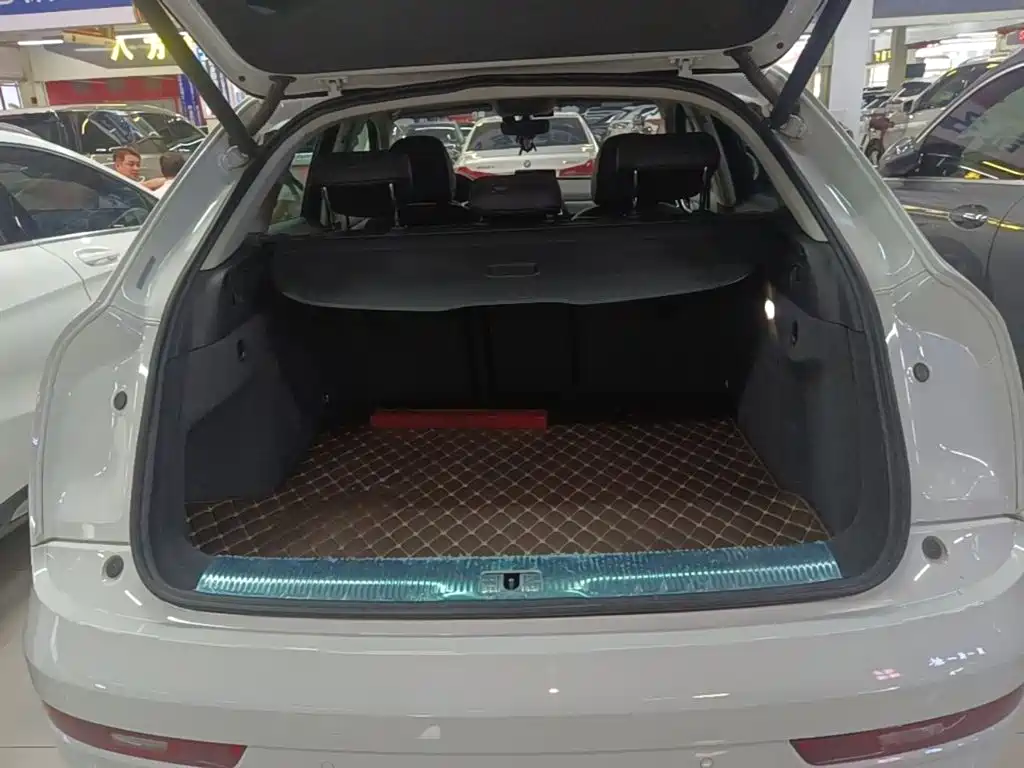 Audi Q3 — миниатюра 19
