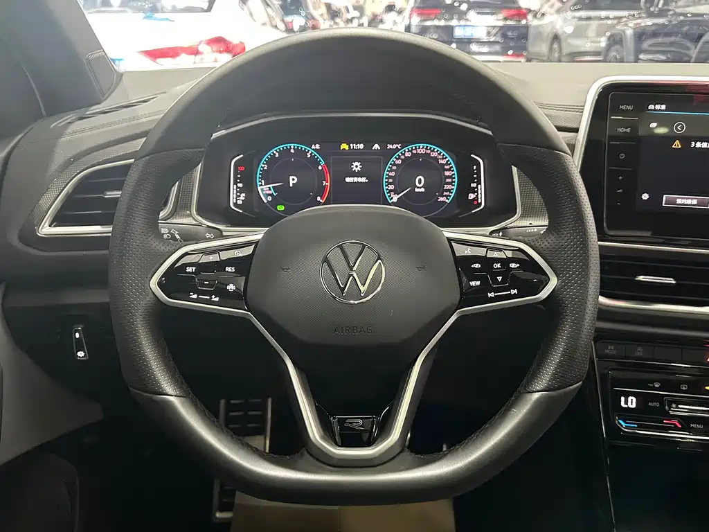 Volkswagen T-Roc — миниатюра 5