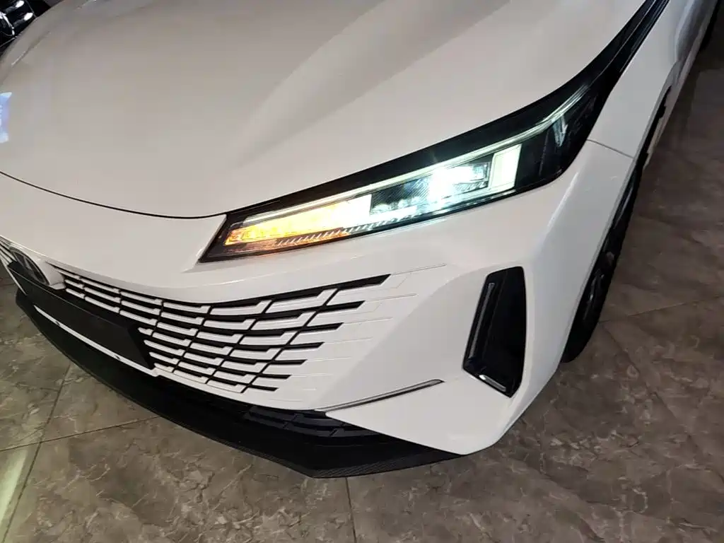 Changan Yida — миниатюра 24