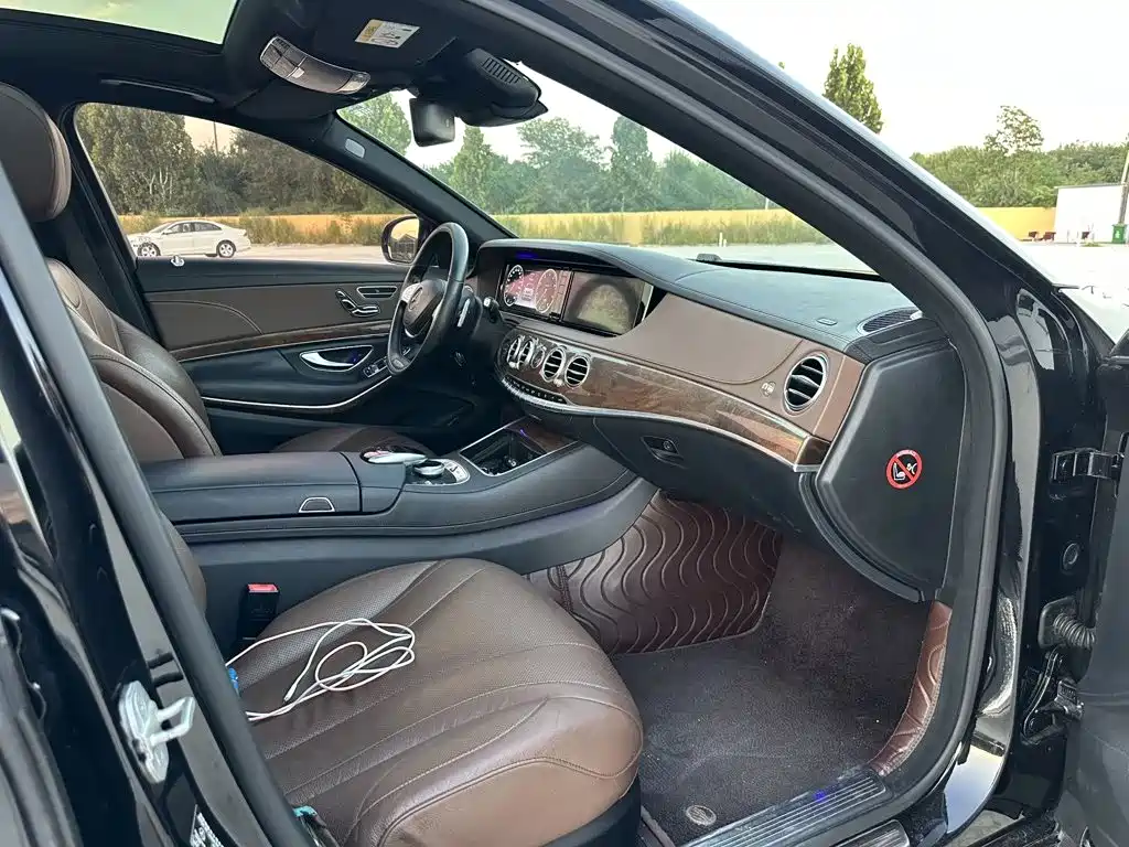 Mercedes-Benz S-Class — миниатюра 4