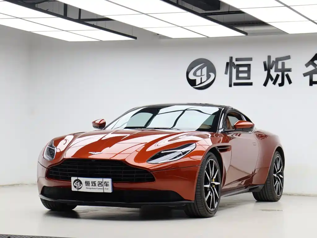 Aston Martin DB11 — миниатюра 27