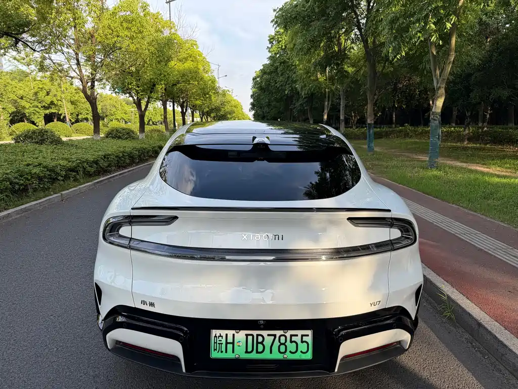 Xiaomi YU7 — миниатюра 5