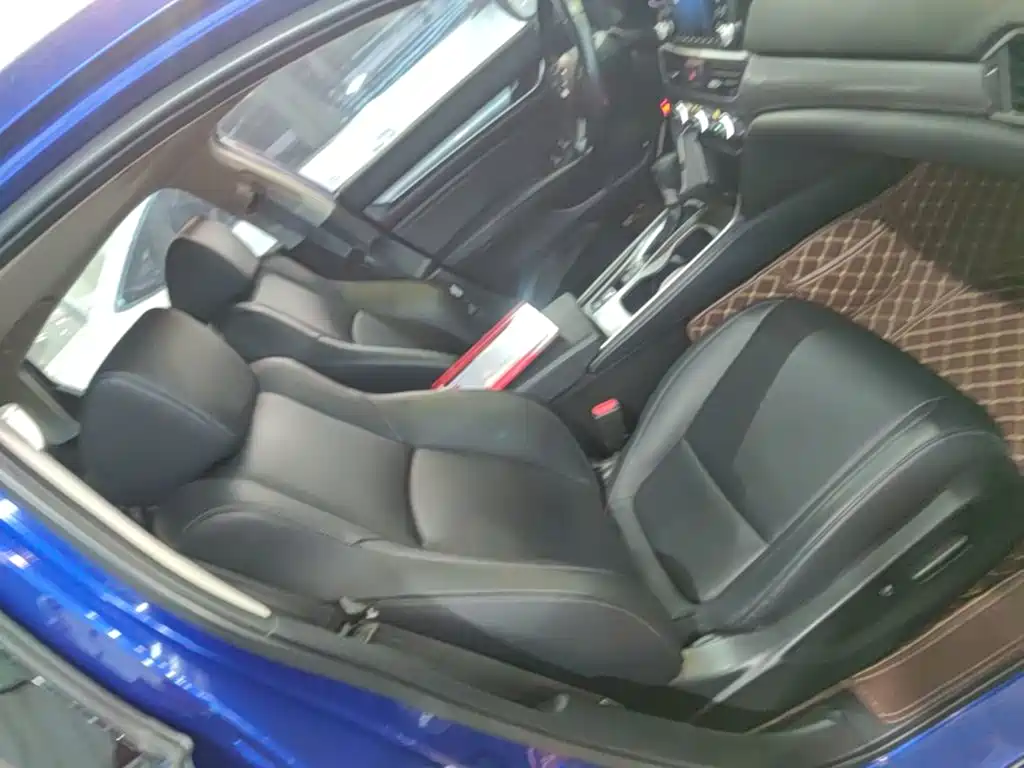 Honda Accord — миниатюра 25
