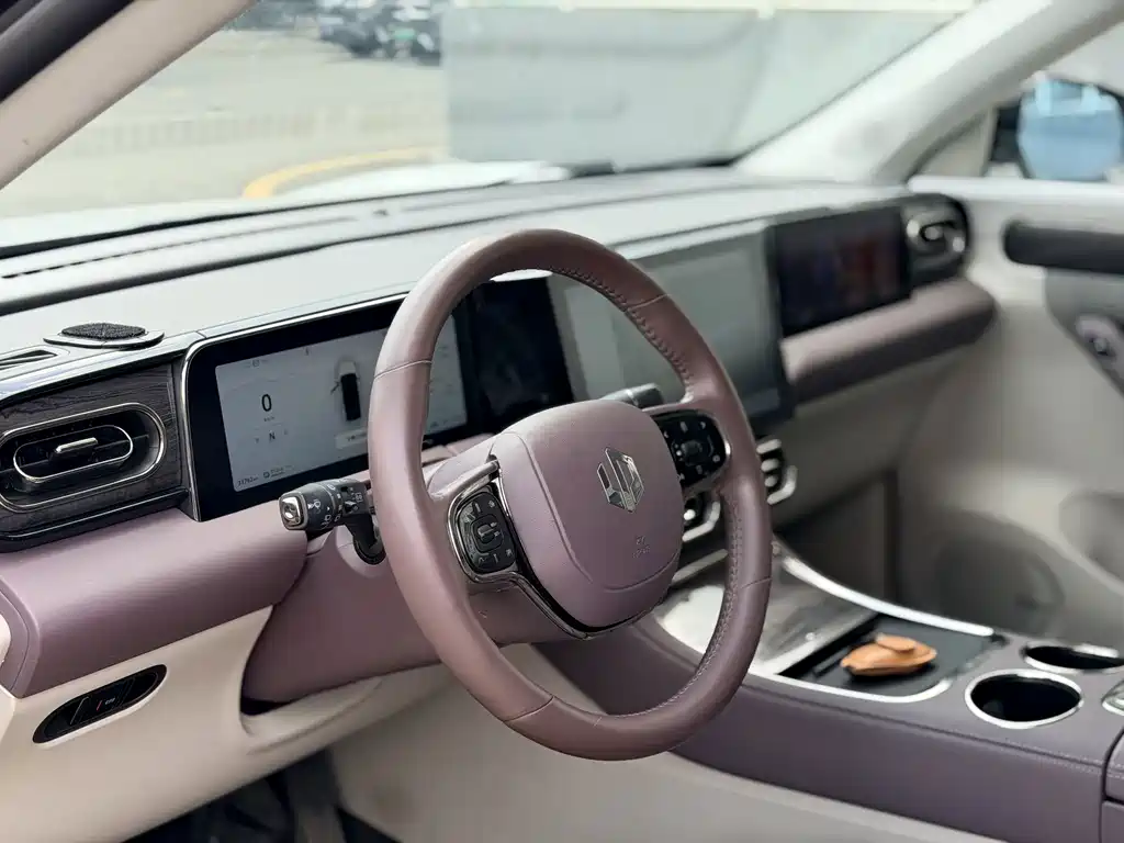 Leapmotor Leapmotor C11 — миниатюра 10