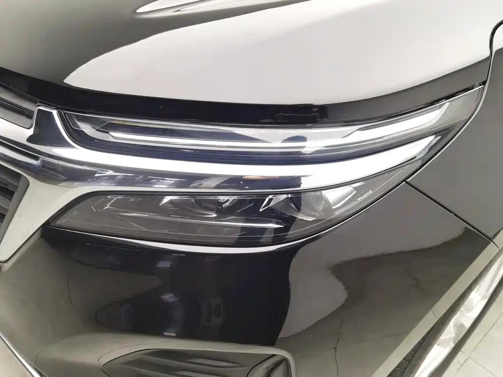 Chevrolet Equinox — миниатюра 7
