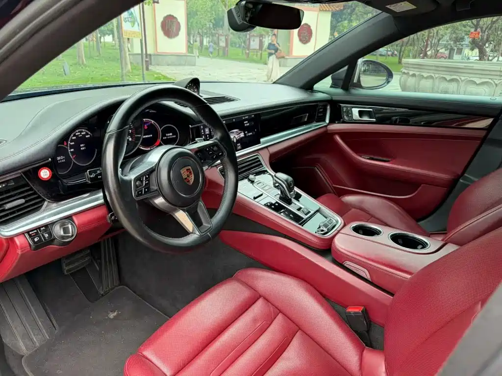 Porsche Panamera — миниатюра 4