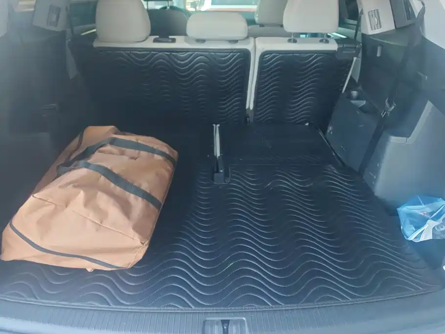 Volkswagen Teramont — миниатюра 4