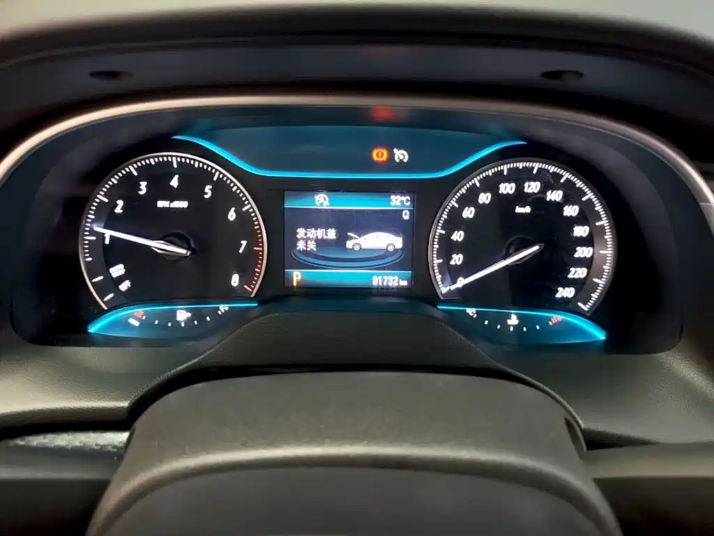 Buick Excelle — миниатюра 12