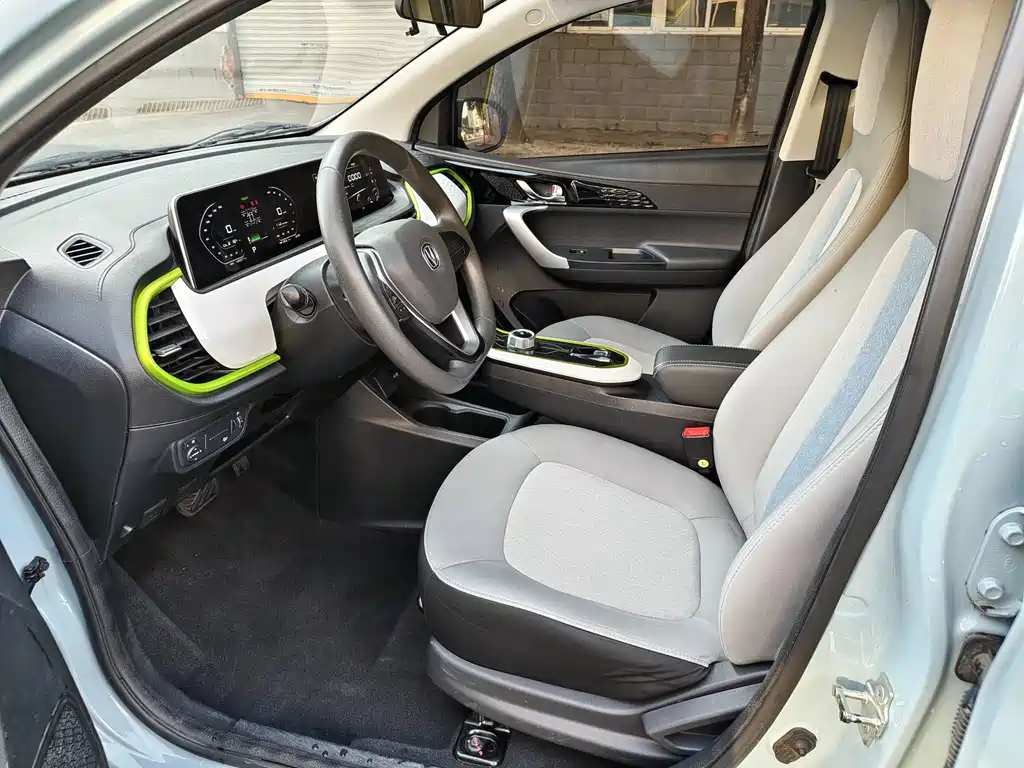 Changan Benben E-Star — миниатюра 8