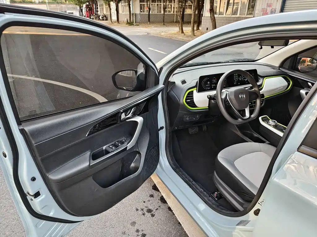 Changan Benben E-Star — миниатюра 7