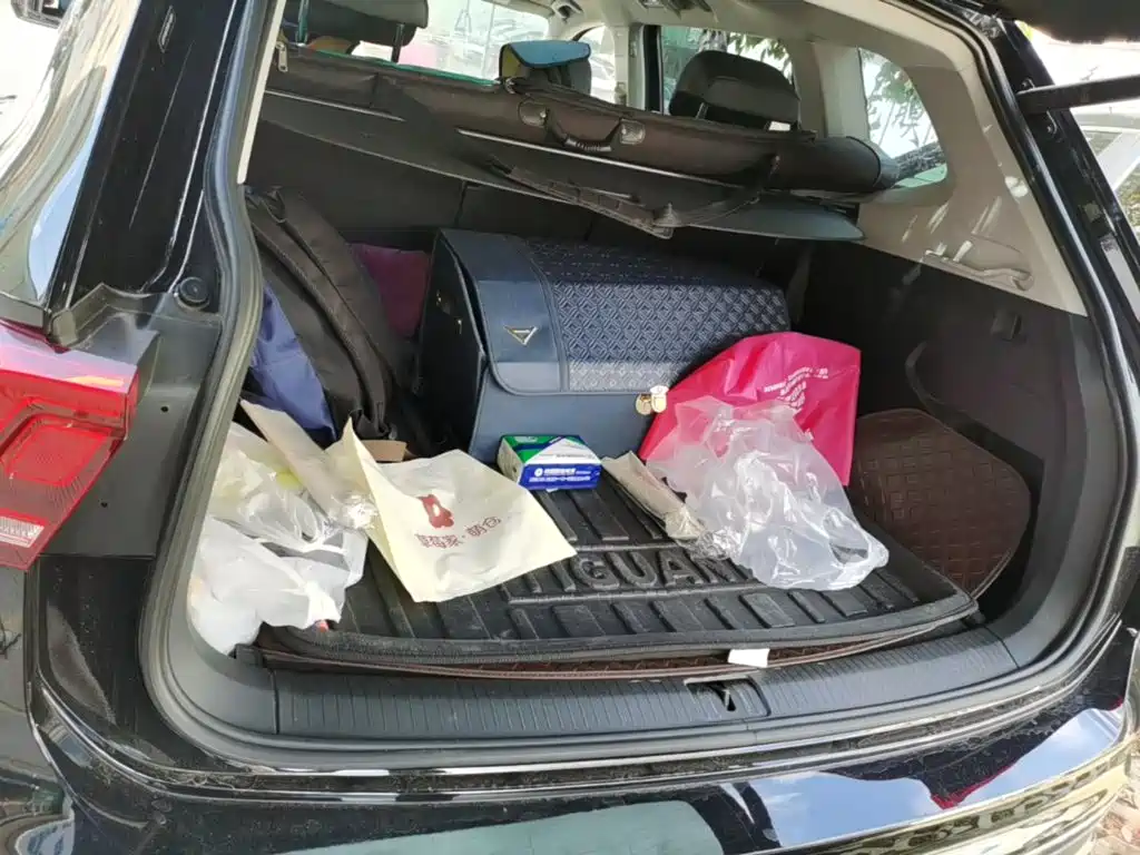 Volkswagen Tiguan L — миниатюра 19
