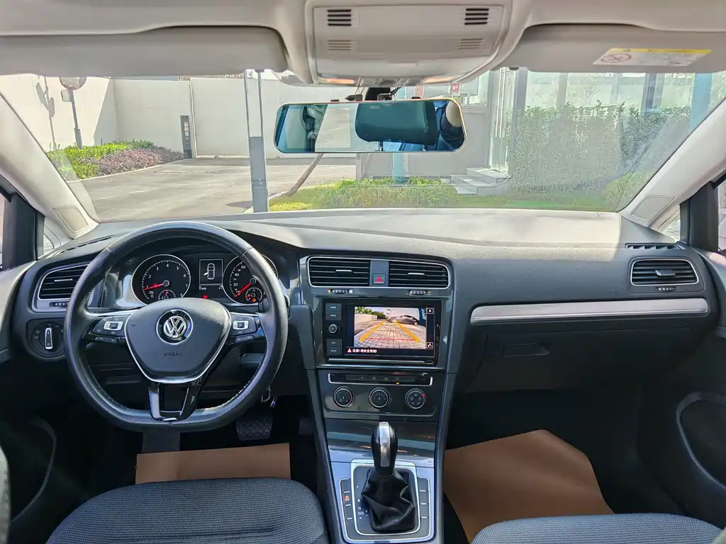 Volkswagen Golf — миниатюра 5