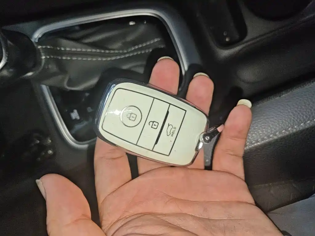 Kia KX1 — миниатюра 9