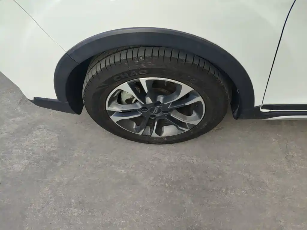 Geely Vision X3 — миниатюра 23