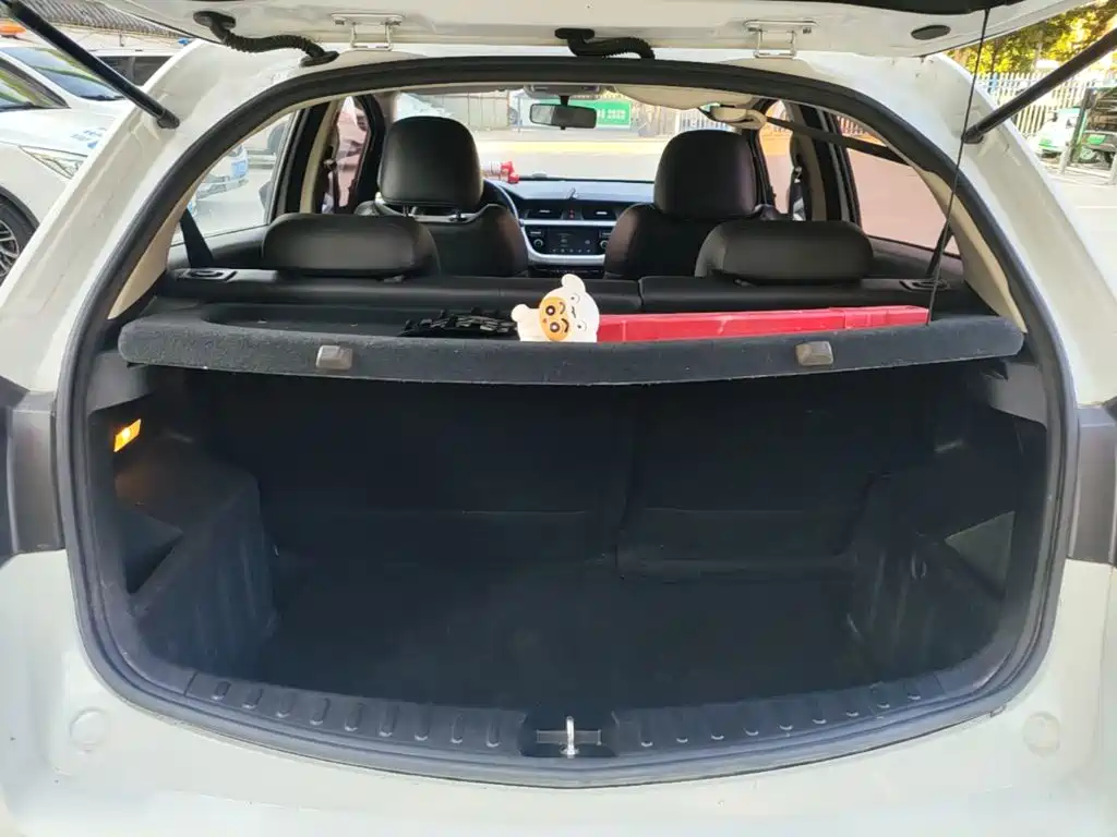 Geely Vision X3 — миниатюра 19