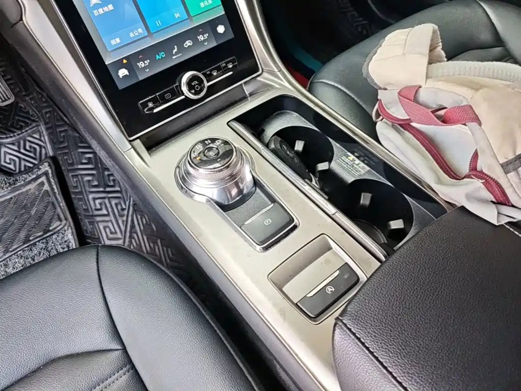 Ford Mondeo — миниатюра 14