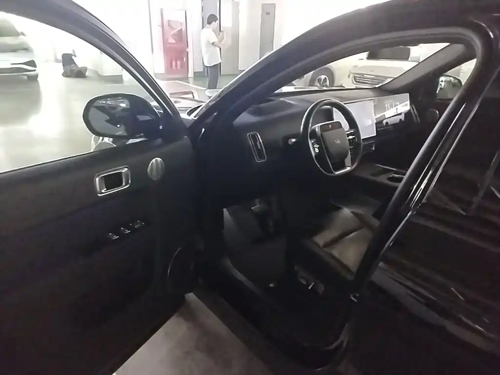 Li Auto Li L7 — миниатюра 12