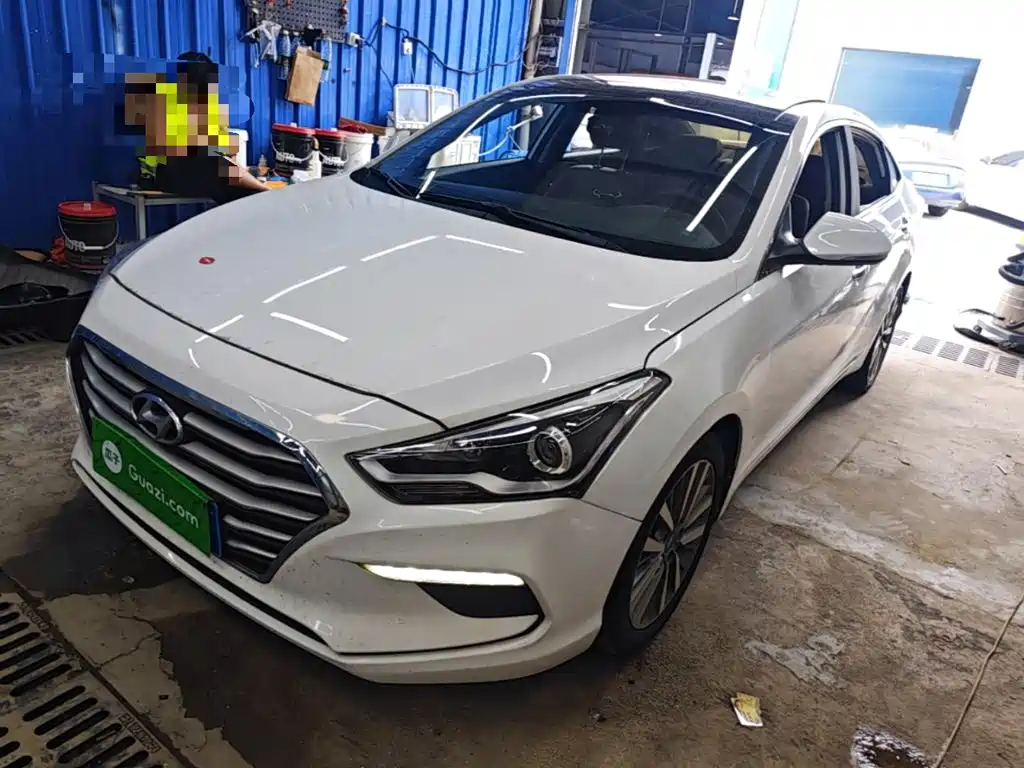 Hyundai Mistra