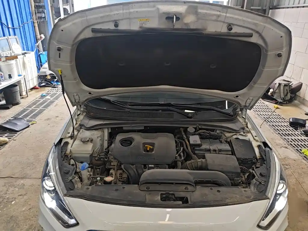 Hyundai Mistra — миниатюра 20