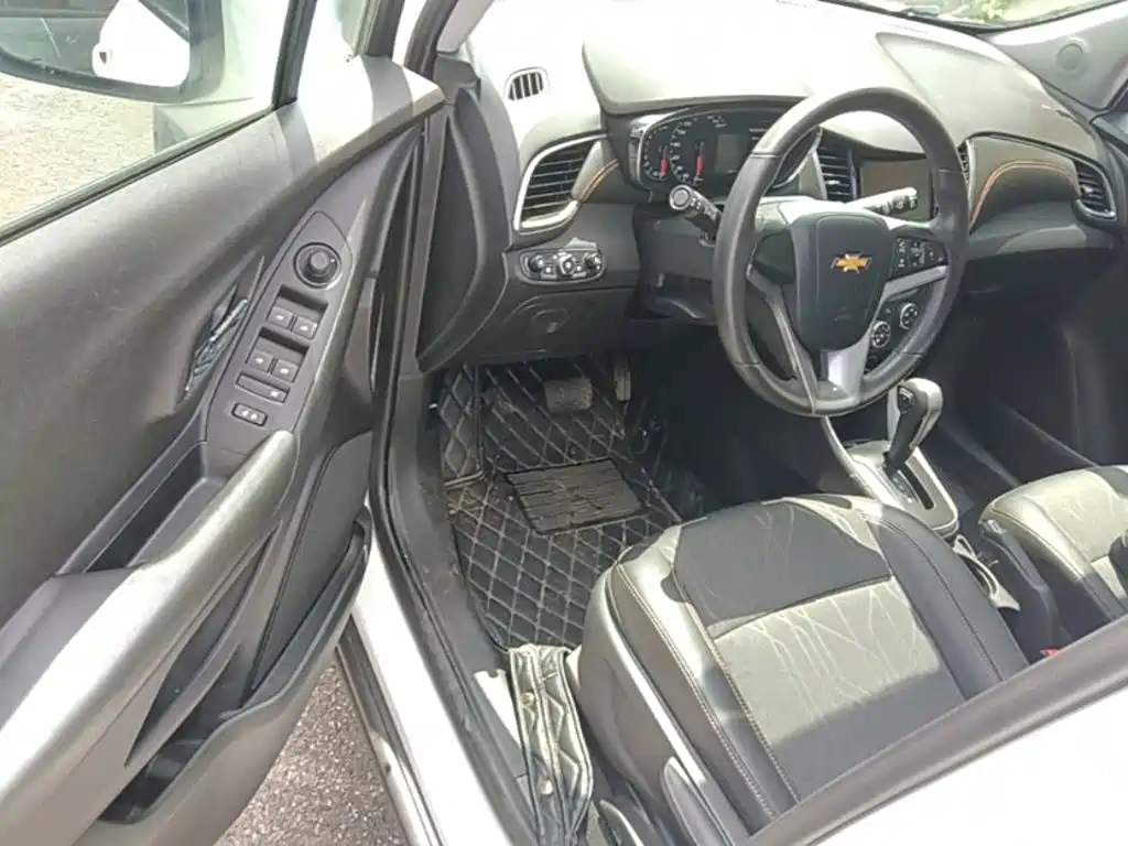 Chevrolet Trax — миниатюра 21