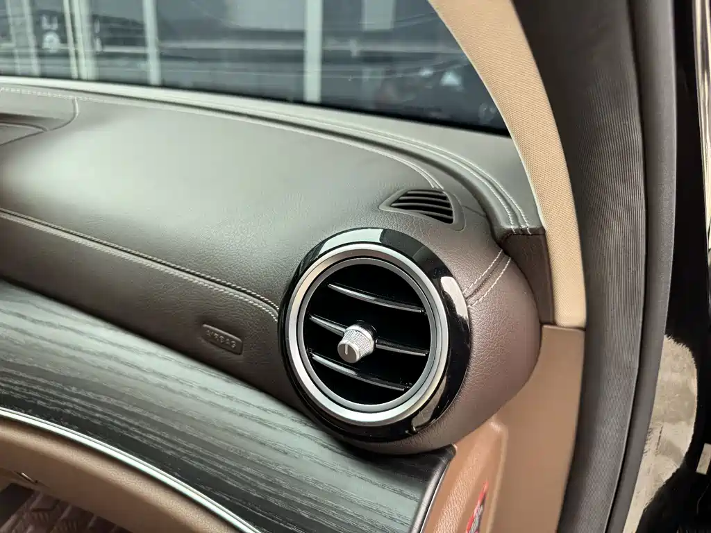 Mercedes-Benz E-Class — миниатюра 37