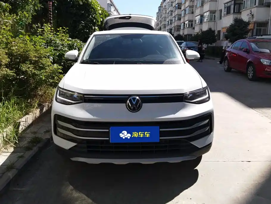 Volkswagen Tharu — миниатюра 2