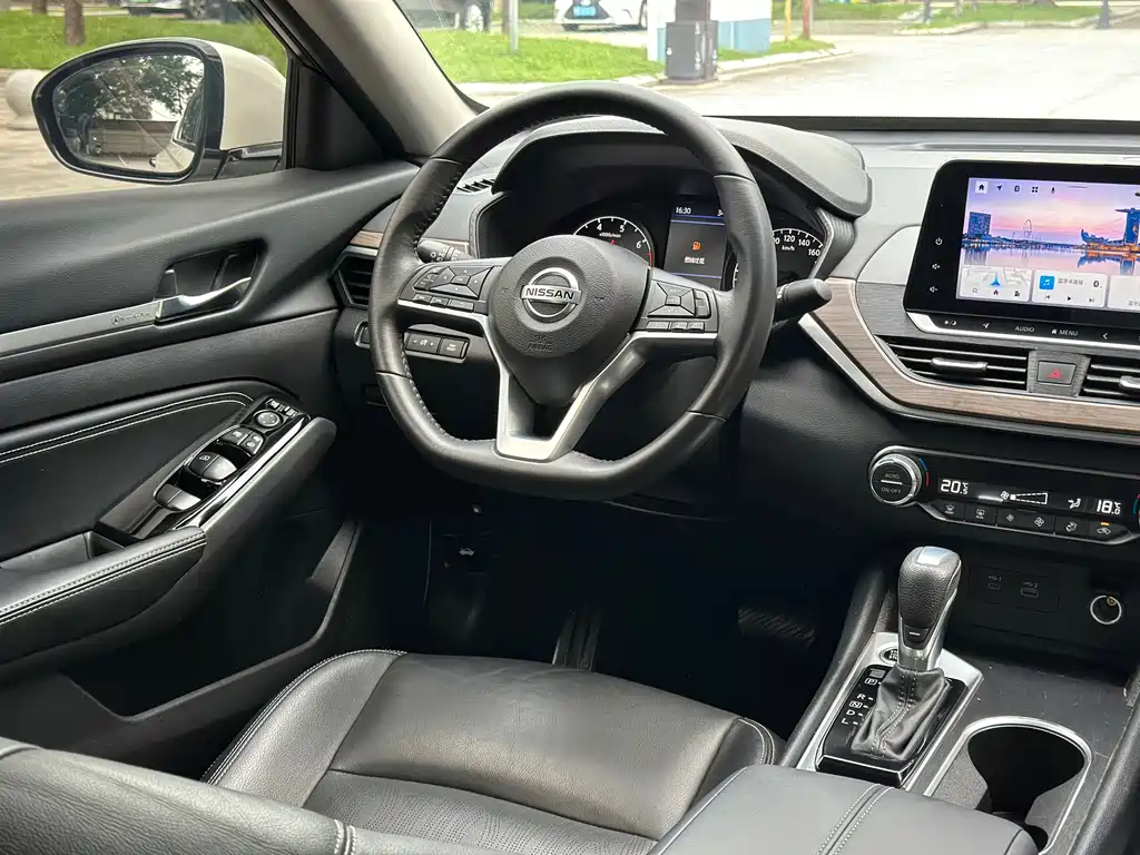 Nissan Teana — миниатюра 23