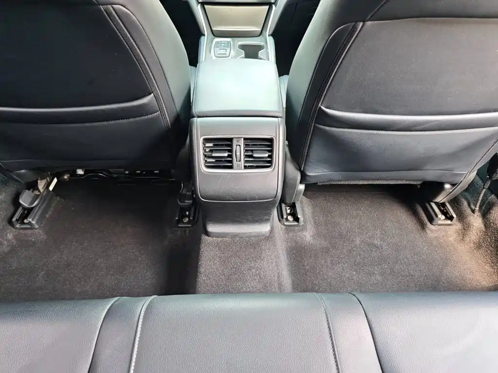 Honda Accord — миниатюра 26