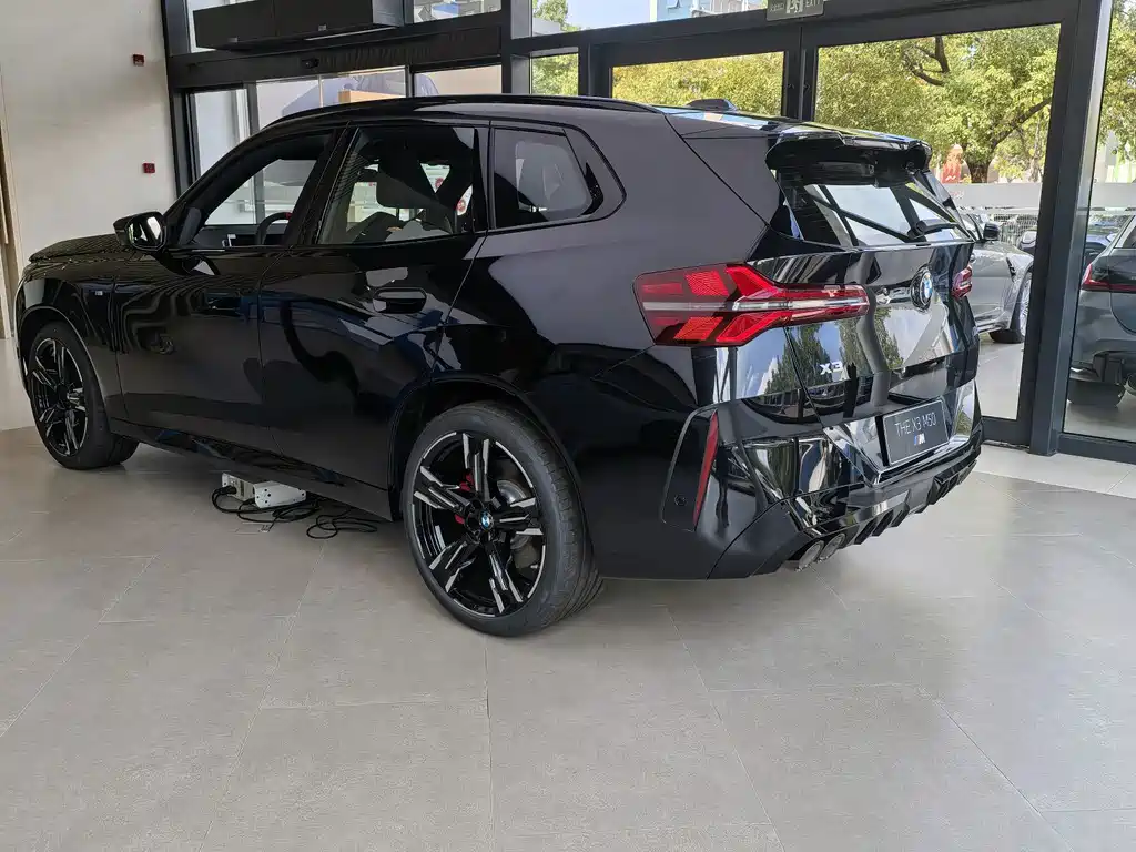 BMW X3 M50 — миниатюра 4