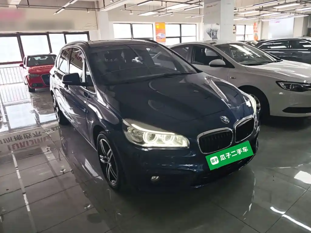 BMW 2 Series Active Tourer — миниатюра 4