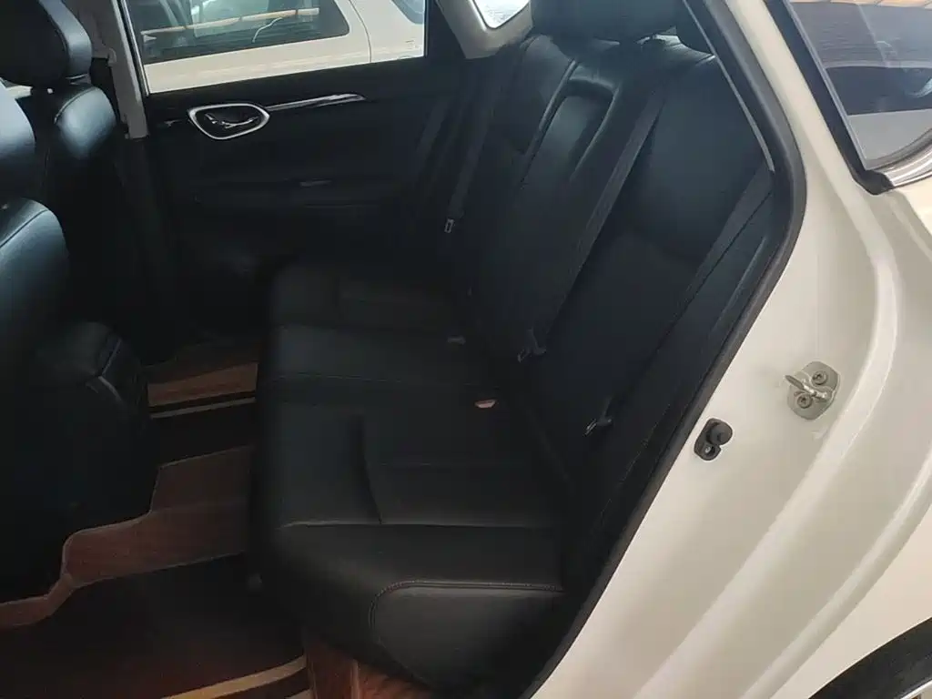 Nissan Sylphy — миниатюра 17