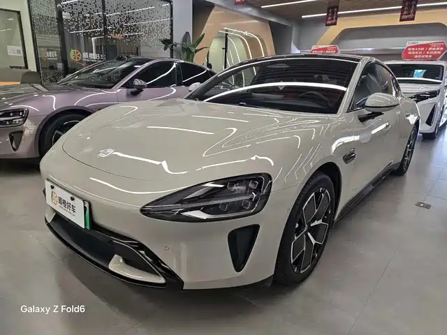 XIAOMI CAR XIAOMI SU7 2024