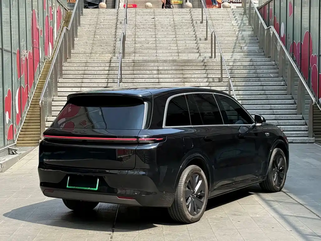 Li Auto Li L8 — миниатюра 10