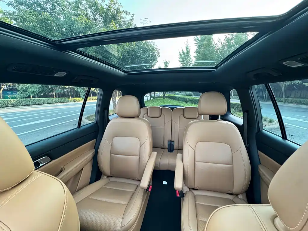 Li Auto Li ONE — миниатюра 7