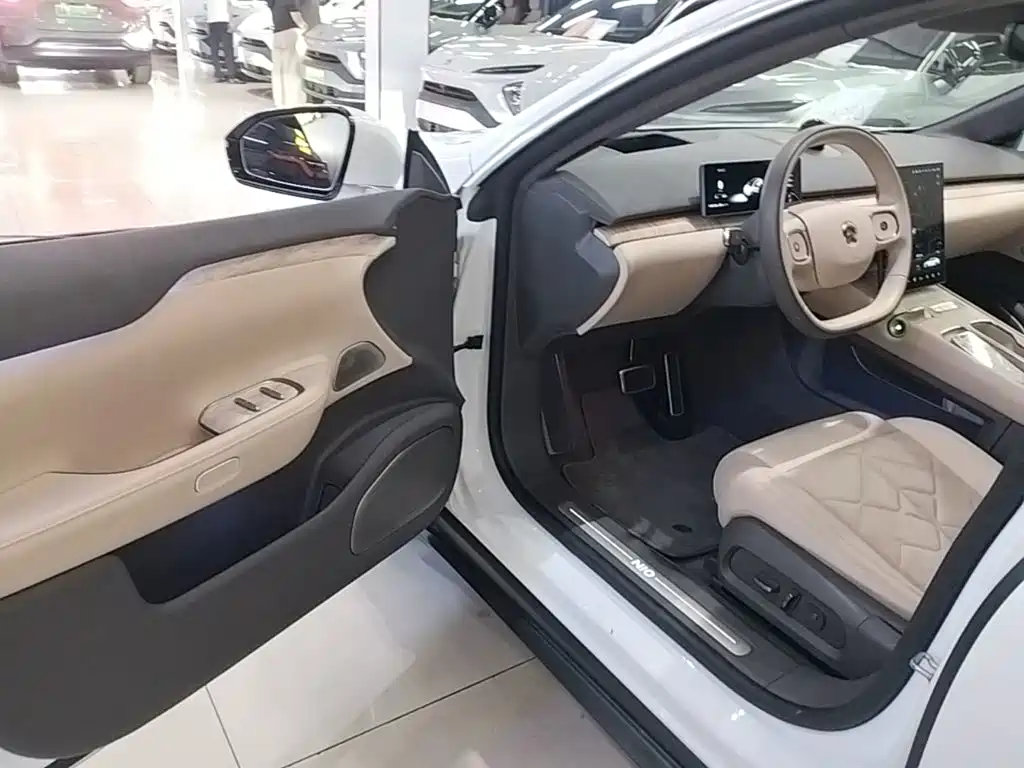 NIO ET7 — миниатюра 16